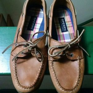 Sperry all tan leather
