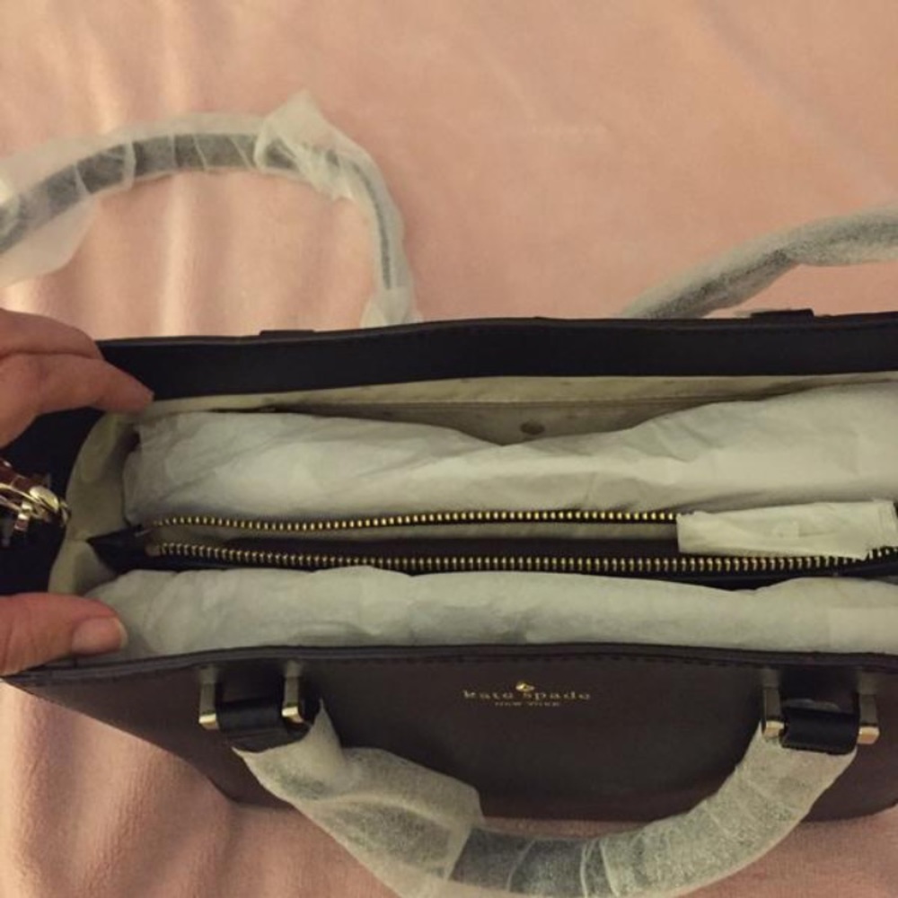 🎉🎉FLASH SALE!!! Kate Spade 2 Park Ave Satchel - Picture 4 of 7