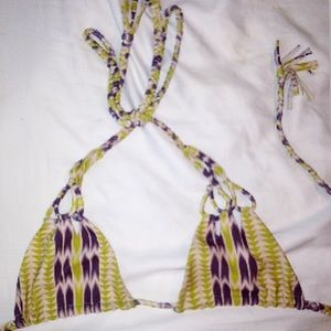 Acacia swimwear arrows top