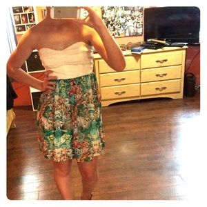 Strapless tropical dress.