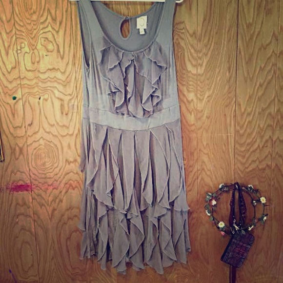 Dress - Picture 1 of 1