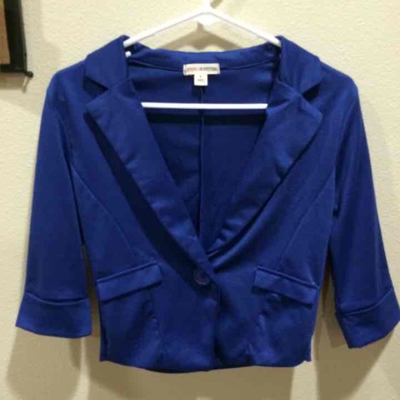Blue coat - Picture 1 of 1