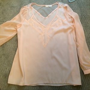 Gentle fawn Tops - PINK! Gentle Fawn split sleeve top in pink! Gentle fawn Tops - PINK! Gentle Fawn split sleeve top in pink!