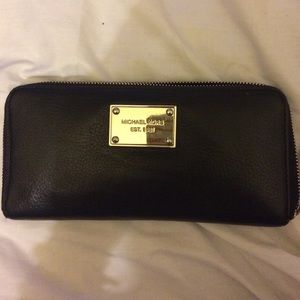 Michael Kors black large wallet