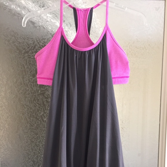 Lulu lemon No Limits Tank (with bra)