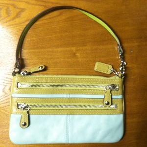 Small Coach shoulder bag