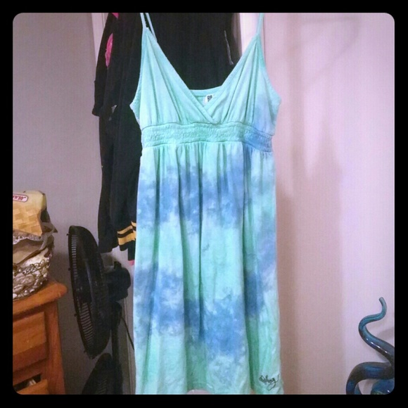 Billabong dress