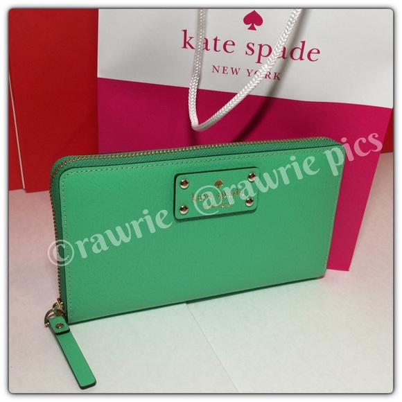 kate spade Clutches & Wallets - New Kate Spade green continental accordion wallet