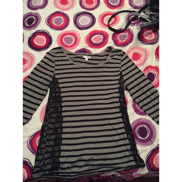 Gray & Black Striped Long Sleeve Shirt