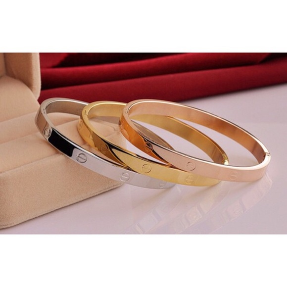 COMMENT TO RESERVE!• Silver, Gold & Rose Bangles• - Picture 3 of 4