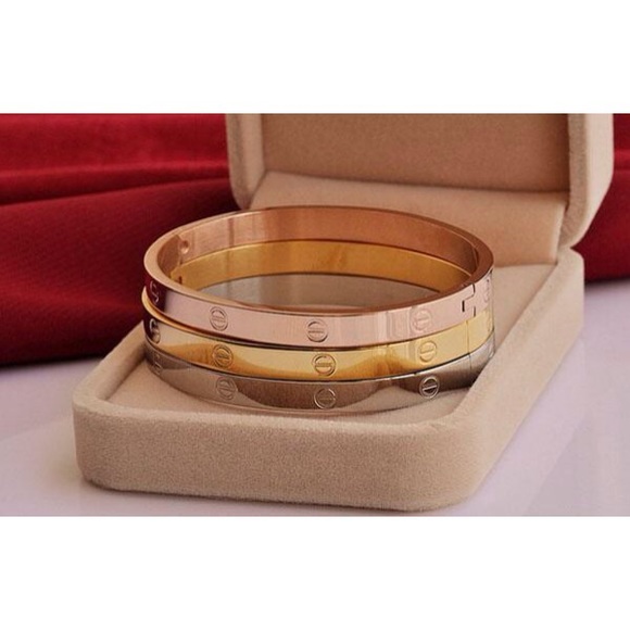 COMMENT TO RESERVE!• Silver, Gold & Rose Bangles• - Picture 4 of 4