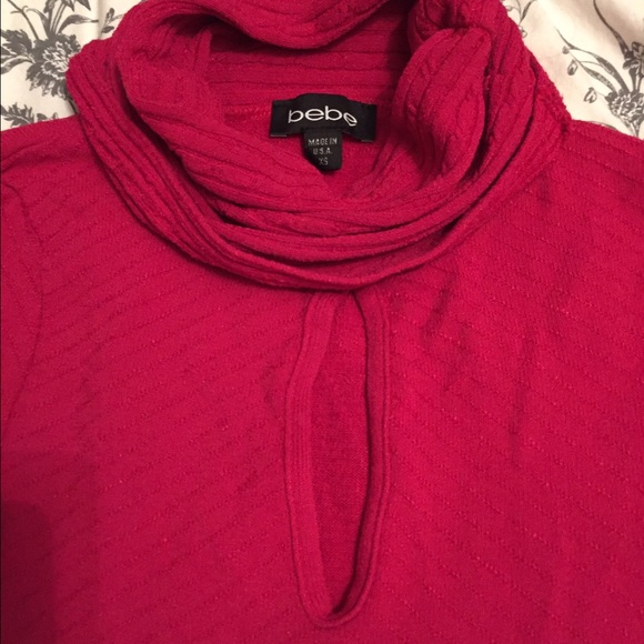 Bebe turtle neck Peek a boo front contour dress - Picture 2 of 2