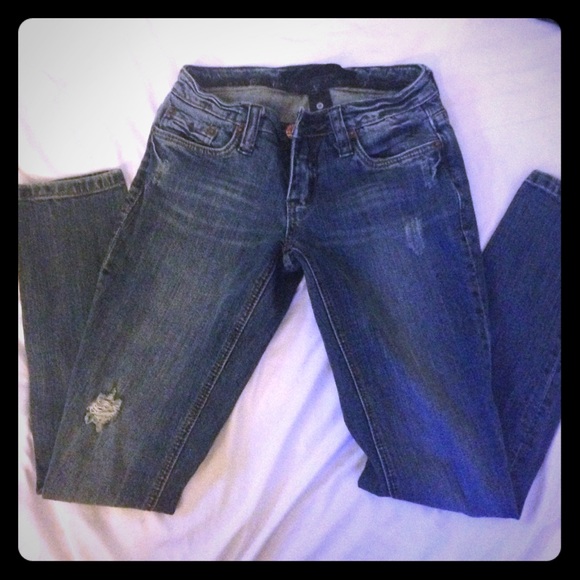 Denim straight/skinny jeans