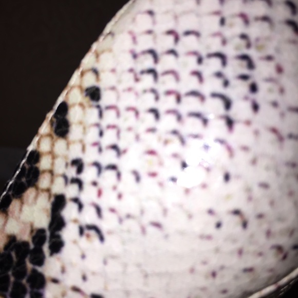 White Python Nine West Heels - Picture 4 of 4
