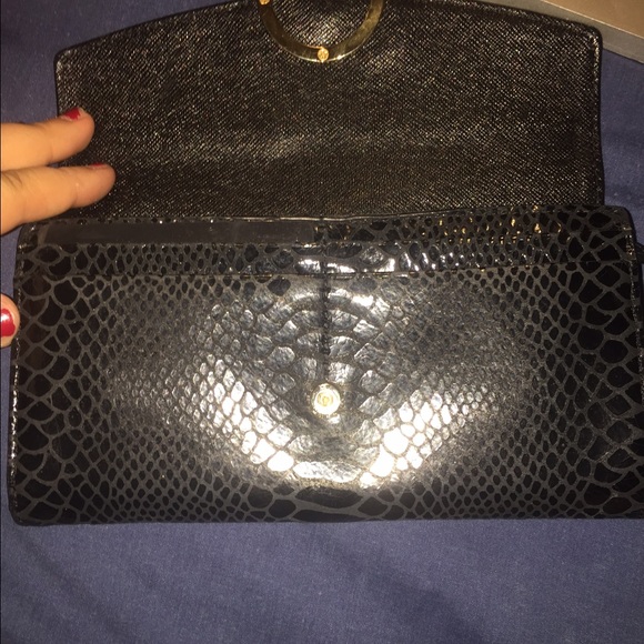 MK Wallet - Picture 2 of 3