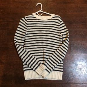 Navy blue stripped sweater.