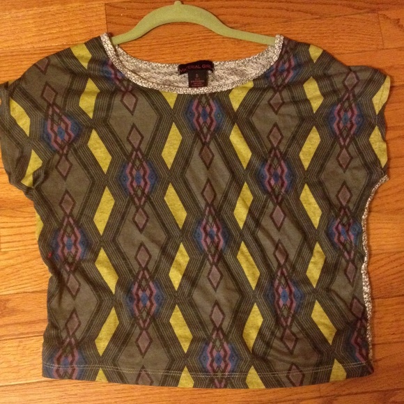 Patterned crop top