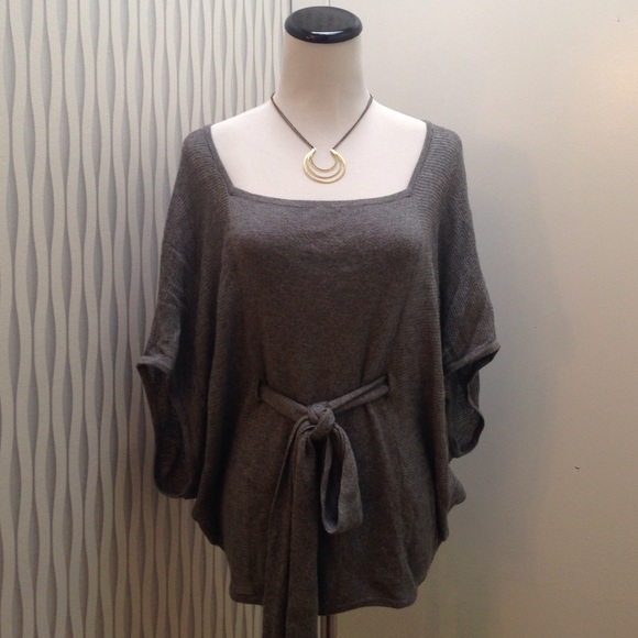 Ted Baker Tops - Ted Baker grey Dolman sleeve sweater with belt