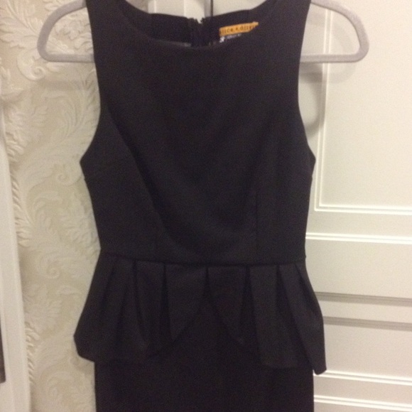 Alice + Olivia black peplum dress - Picture 2 of 3