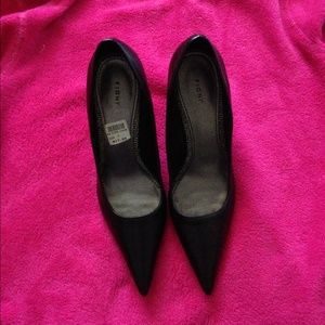 Fioni Pointy Black Heels Size 7 1/2