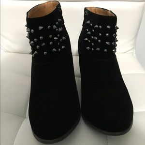 Pacsun Studded black velvet booties