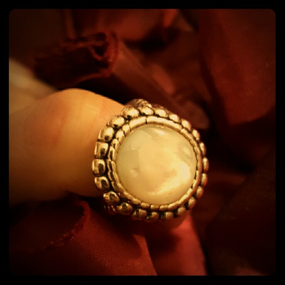 Mother of Pearl ring