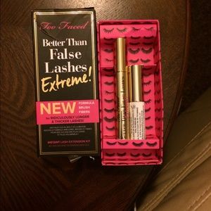 Too faced fiber mascara