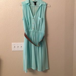 Flowy mint green dress with pockets size 8