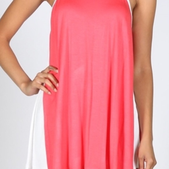 šJUST CAME IN......PRETTY COLOR BLOCK TANK - Picture 2 of 4