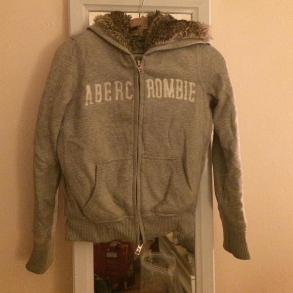 A&F Fur Lined Hoodie - Picture 1 of 2
