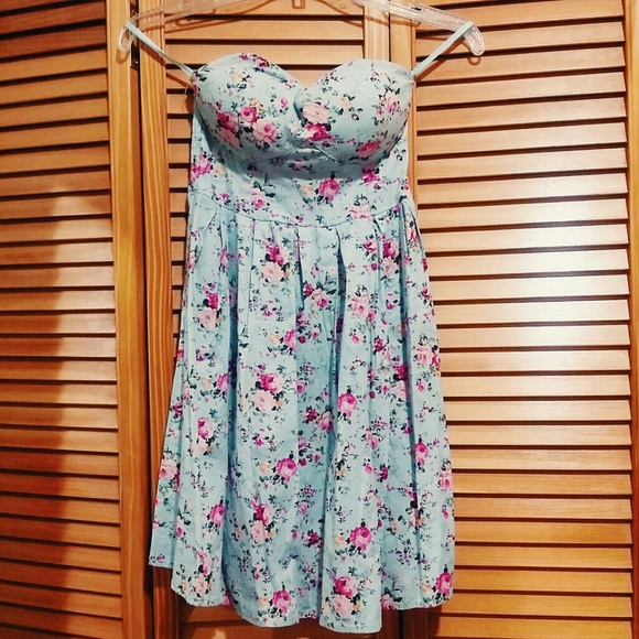 Floral strapless dress - Picture 1 of 1