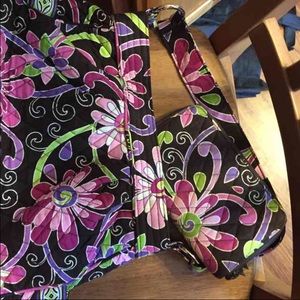 🎈Vera Bradley Purse and wallet🎈 sold in bundle