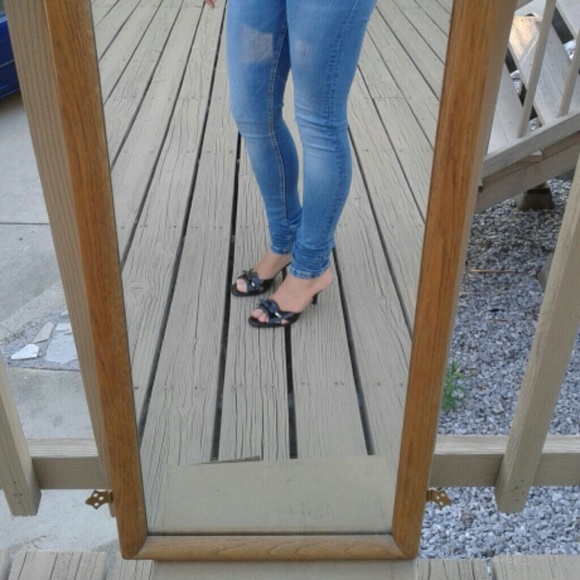 Unisa backless heels