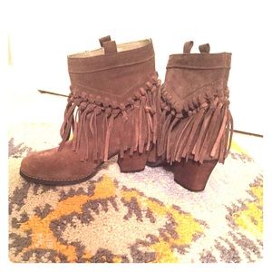 SOLD!!!!!! SOLD!!!!!!! SOLD!!!!!! SOLD!!!!!!!