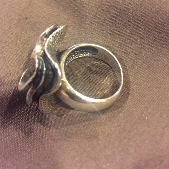 Silpada Flower Ring - Picture 2 of 4