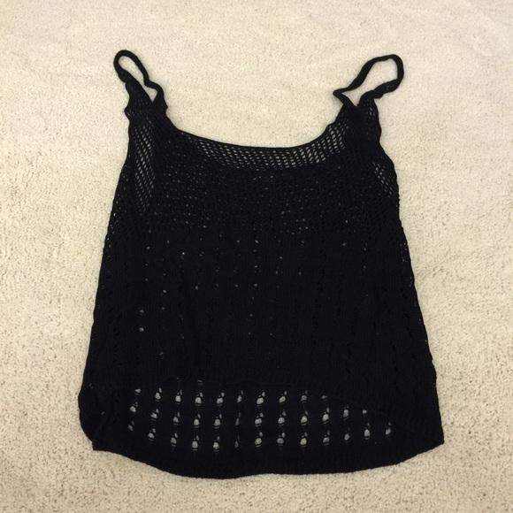 Brandy Melville Knit top • $15 shipped 🅿️🅿️
