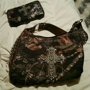 Camo rhinestone cross purse with matching wallet