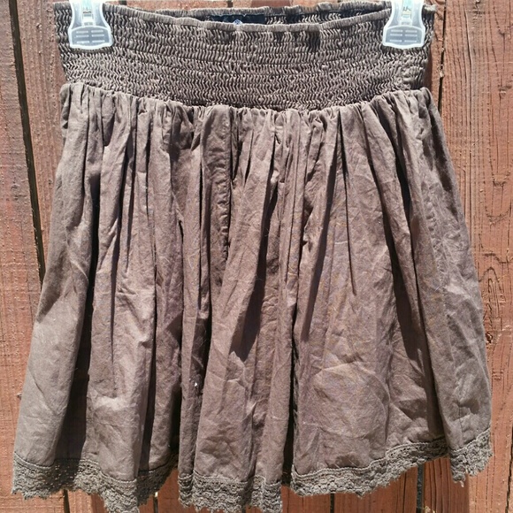 Brown flowy skirt