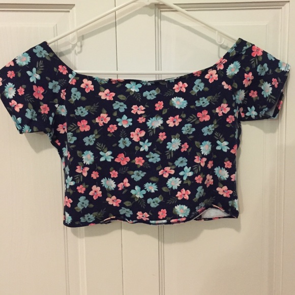 Hollister Floral Crop Top