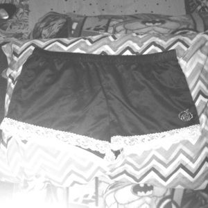 Silky pajamas shorts