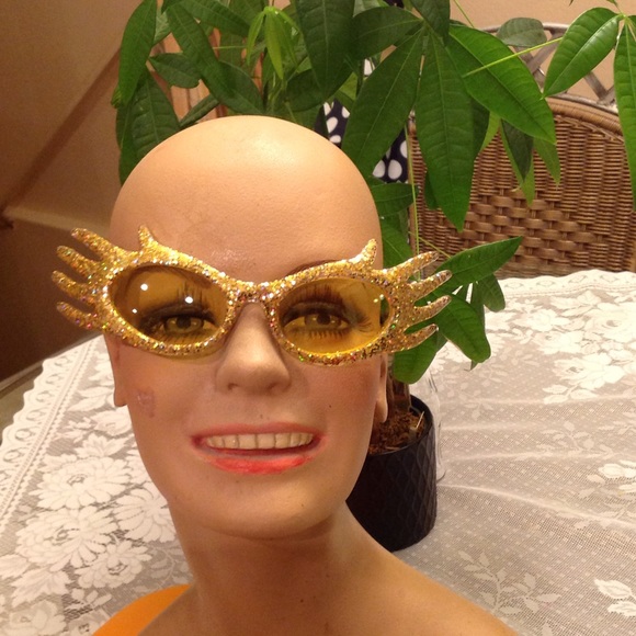 Fun in the Son Peepers - Picture 1 of 2