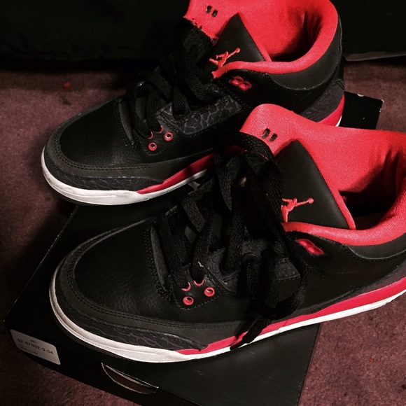 Retro 3's - Picture 2 of 4