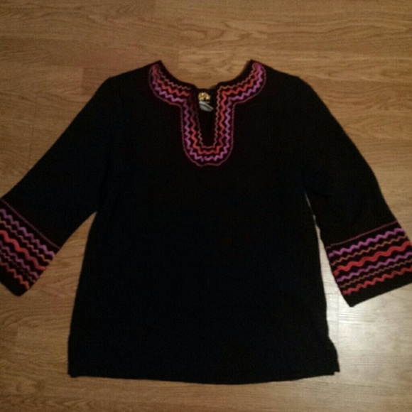 Tunic - Picture 1 of 1