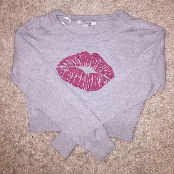 Lips Long Sleeve Crop Top