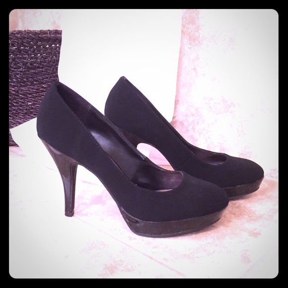 Black Nubuck Platform Pump, size 9
