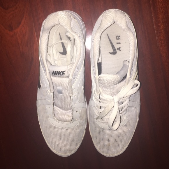 Nike Shoes - NIKE AIR