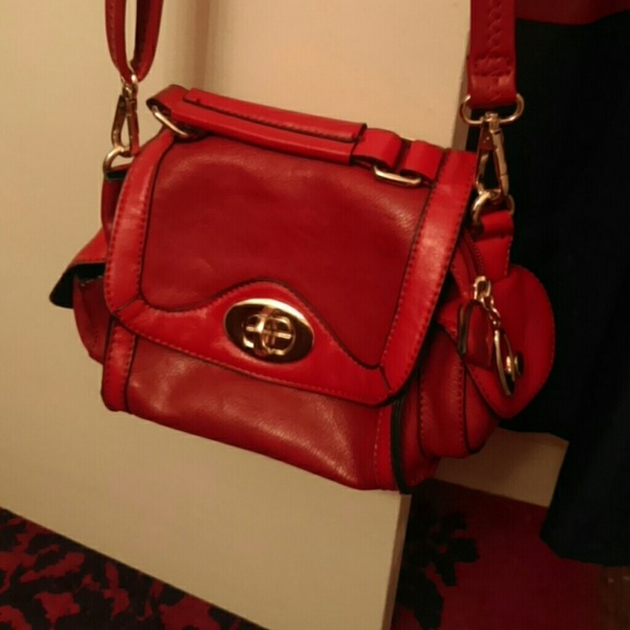 Small Red Purse - Picture 2 of 2