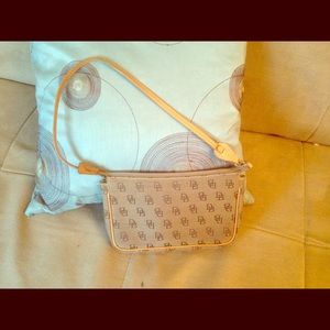 Dooney and Bourke small purse