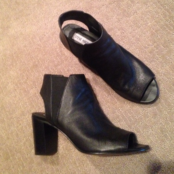 Adorable Steve Madden boots