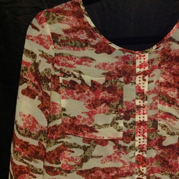 Lightweight M-one world sheer blouse